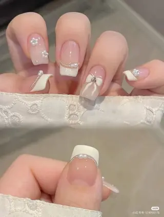 ネイル Hina ネイルサロンのネイルデザイン