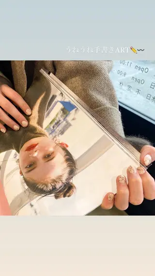 ネイル nailsalon ULLのネイルデザイン