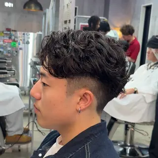 ショート パーマ ヘアアレンジ メンズ MENIN メンズ サロン 望月 涼太のヘアスタイル