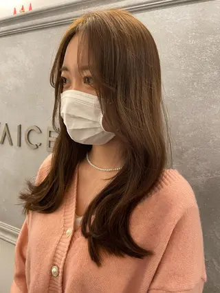セミロング カラー 新宿ブリーチ カラー美容師YUGOのヘアスタイル