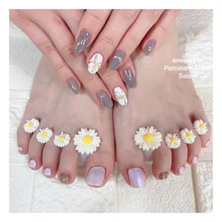 ミディアム ネイル 🐾enen style 🐾のネイルデザイン