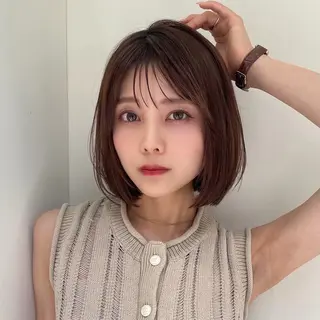 ミディアム カラー ヘアアレンジ 内大久保 列夏のヘアスタイル