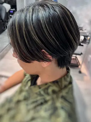 ミディアム カラー メンズ メンズパーマ 橋本貴志ブリーチのヘアスタイル