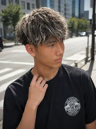ショート カラー メンズ 浅見 天翔のヘアスタイル