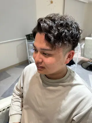 パーマ 梅田 怜のヘアスタイル