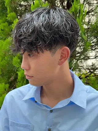 ショート パーマ メンズ 亀井隆汰/メンズ専門 パーマ特化美容師のヘアスタイル