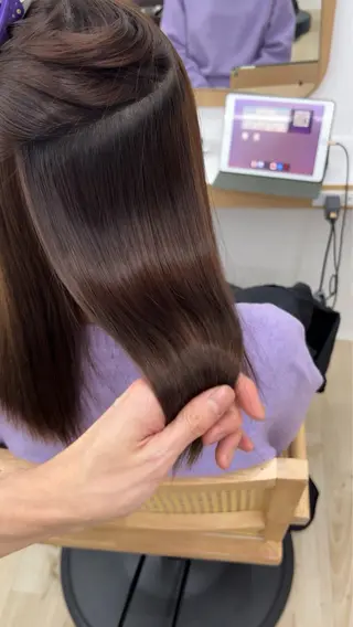 セミロング 渋谷 縮毛矯正 髪質改善 今泉ひろきのヘアスタイル