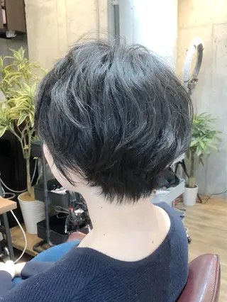 ショート パーマ 増山 大起のヘアスタイル