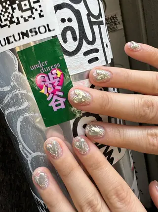 ネイル SHIORI 📍渋谷 / 円山町のネイルデザイン