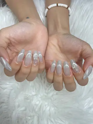 ネイル Mione_ Sonのネイルデザイン