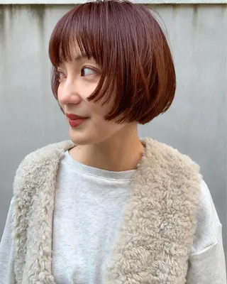 ショート カラー Spiel KOMOのヘアスタイル