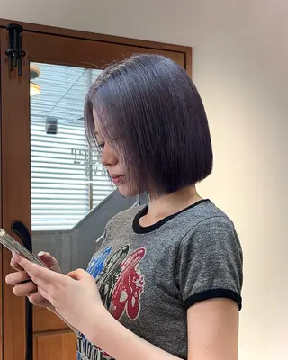 カラー satone 🩵のヘアスタイル