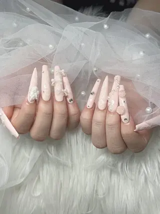 ネイル Lee Nailsのネイルデザイン