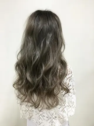 ロング カラー Beach 代表 KENTAのヘアスタイル