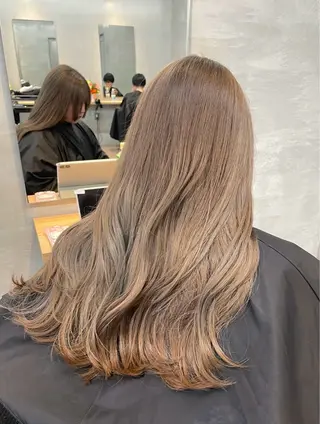 ロング カラー いとう まいこのヘアスタイル