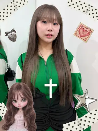 ロング カラー TATSUハイトーン ミルクティーベージュのヘアスタイル