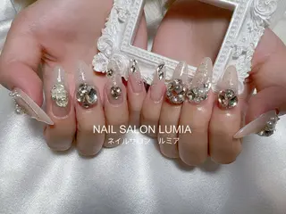ネイル ネイルサロン ルミア Lumia 店長施術のネイルデザイン
