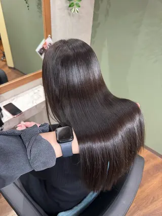 ロング カラー 髪質改善特化 長澤友哉のヘアスタイル
