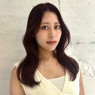 ロング いとう ほのかのヘアスタイル