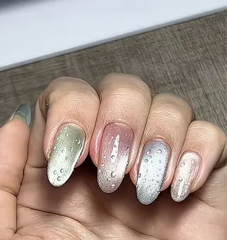 ロング T&D NailSalonのネイルデザイン