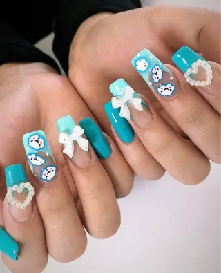 ネイル Moons nail 💅✨のネイルデザイン