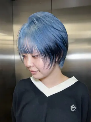 ショート カラー 山口 真世のヘアスタイル