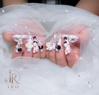 ネイル IRO FUNABASHIのネイルデザイン