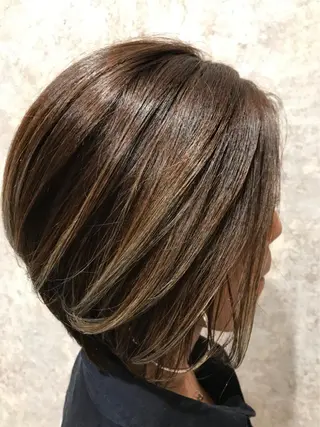 ショート カラー Blanco Color&Careのヘアスタイル
