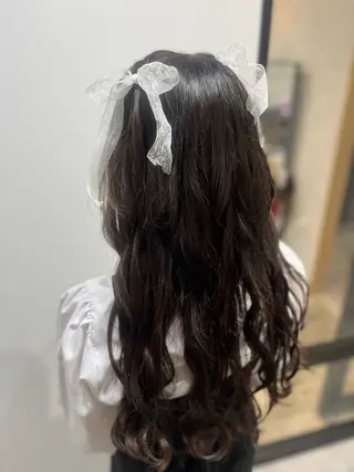 ロング ヘアアレンジ 🫧ぷる艶カラー🫧 Yuubi🦩のヘアスタイル