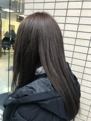 ロング 阿部 美咲のヘアスタイル