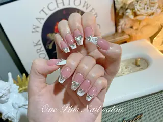 ネイル One Plus Nail Salonのネイルデザイン