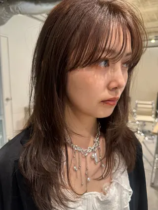 セミロング レイヤーカット 鈴木駿介のヘアスタイル