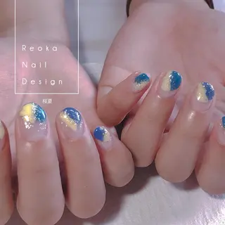 ミディアム ネイル Blowe ニュアンスのネイルデザイン