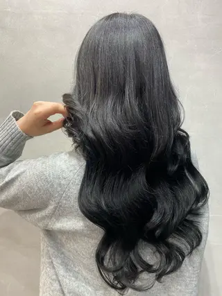 ロング カラー ヘアアレンジ FAAM Tsuneのヘアスタイル