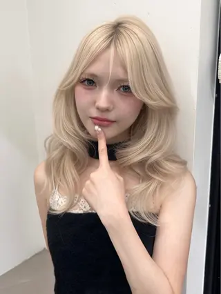 ロング カラー 上品モテヘア🩶 karen🩶のヘアスタイル