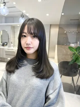 ロング カラー 透明感カラー🌿 グレージュ🐺陽介のヘアスタイル