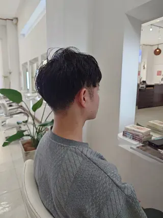 ショート キンジョウ エナミのヘアスタイル