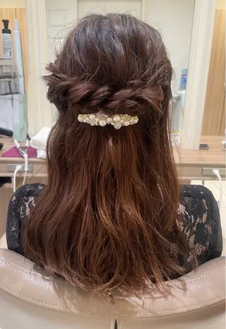 ミディアム ヘアアレンジ 韓国ヘアメイク🎀/ 縮毛矯正✨山本媛香のヘアスタイル