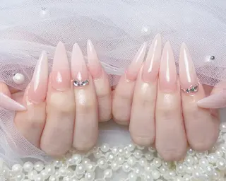 ネイル リリ 奈🎀のネイルデザイン