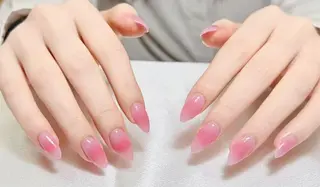 ネイル 小島 阿佑美のネイルデザイン