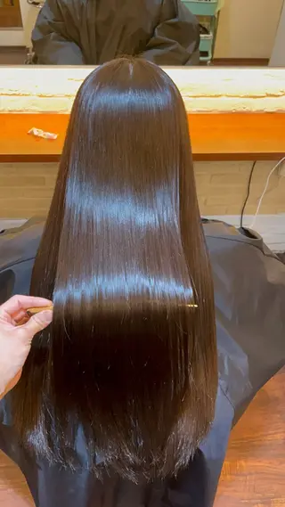 ロング CoCooN TAKUMAのヘアスタイル