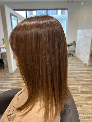 セミロング 高木 瑶子のヘアスタイル