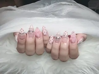 ネイル キラ キラのネイルデザイン