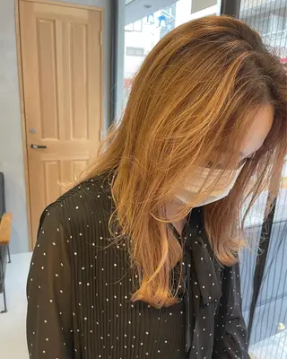 ミディアム 暖色カラー🍊 ボブ🌿顔周りcutのヘアスタイル