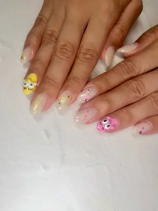 ネイル li___nail 31のネイルデザイン