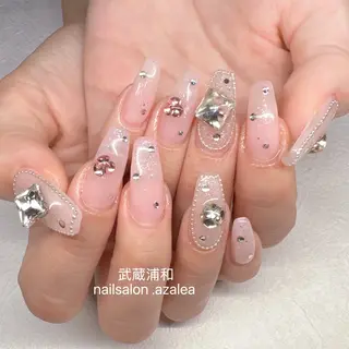 ネイル R inのネイルデザイン