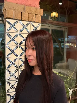 ロング 佐藤 文音のヘアスタイル