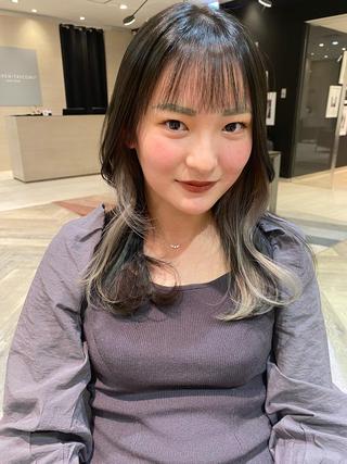 カラー TRENTE MILLEのヘアスタイル