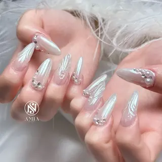 ロング 🌟AMIA BEAUTY🌟のネイルデザイン