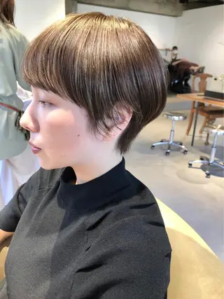ショート カラー 聖 来のヘアスタイル